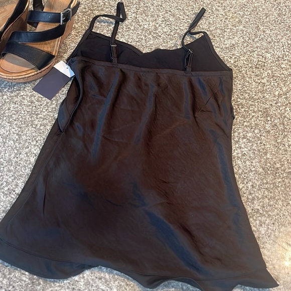 NWT Melrose and Market Black Ruffled Satiny Tank - Picture 5 of 5